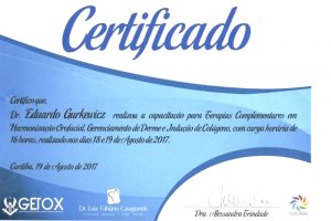 Dentista em Curitiba, Especialista em Implante Dentário, Prótese Dentária, Tratamento de Canal. Nossa Clínica Odontológica conta com uma Equipe de Especialistas com mais de 30 anos de Experiência. Dr Eduardo Gurkewicz também coloca aparelho dentário e realiza Harmonização Facial, buscando corrigir rugas, manchas, cicatrizes e resgatando o rejuvenescimento da pele. A Clínica Odontowicz esta no Cristo Rei. Implante Dentário Curitiba e Prótese Dentária em Curitiba. Clareamento Dentário em Curitiba. Dentista de Qualidade, melhor Dentista em Curitiba.